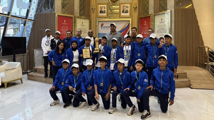 Akademi Persib Cimahi Raih Juara Gothia Cup 2025, Menpora dan Legenda Olahraga Beri Apresiasi